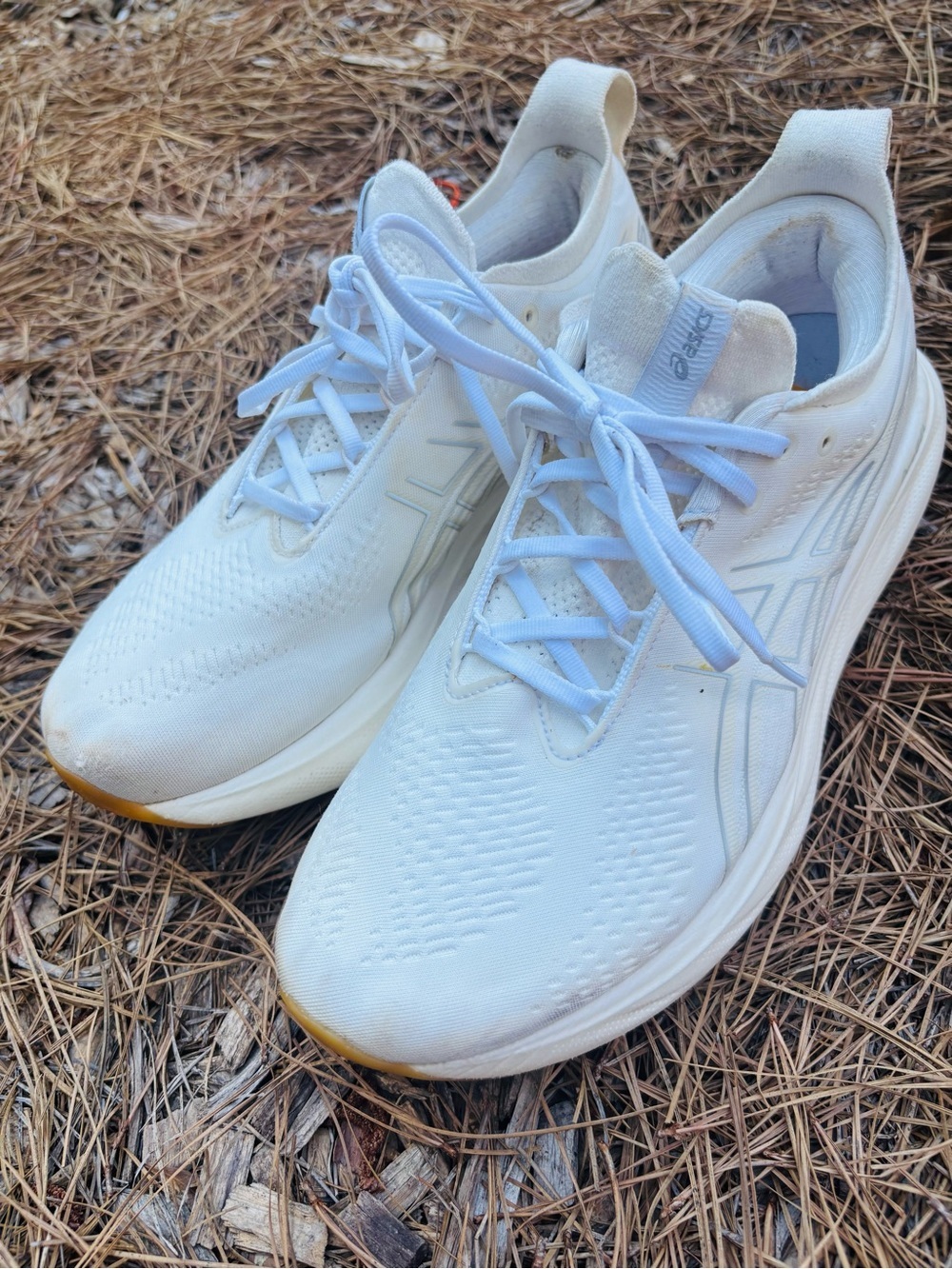 Asics Gel Nimbus 25 Women’s All-White Knit PureGEL Running Sneakers size 12 - Picture 6 of 15